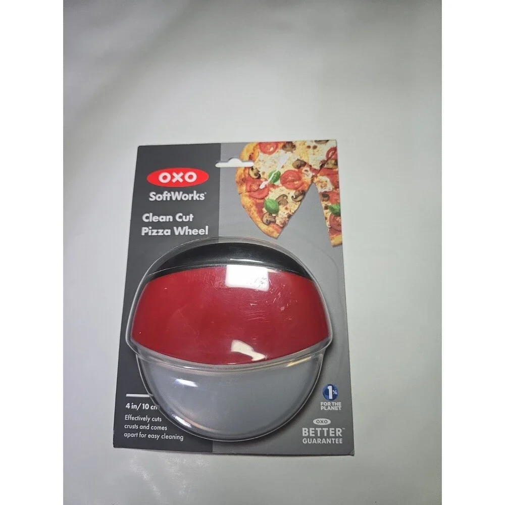 OXO Softworks Good Grips Clean Cut Pizza Wheel Red BRAND NEW